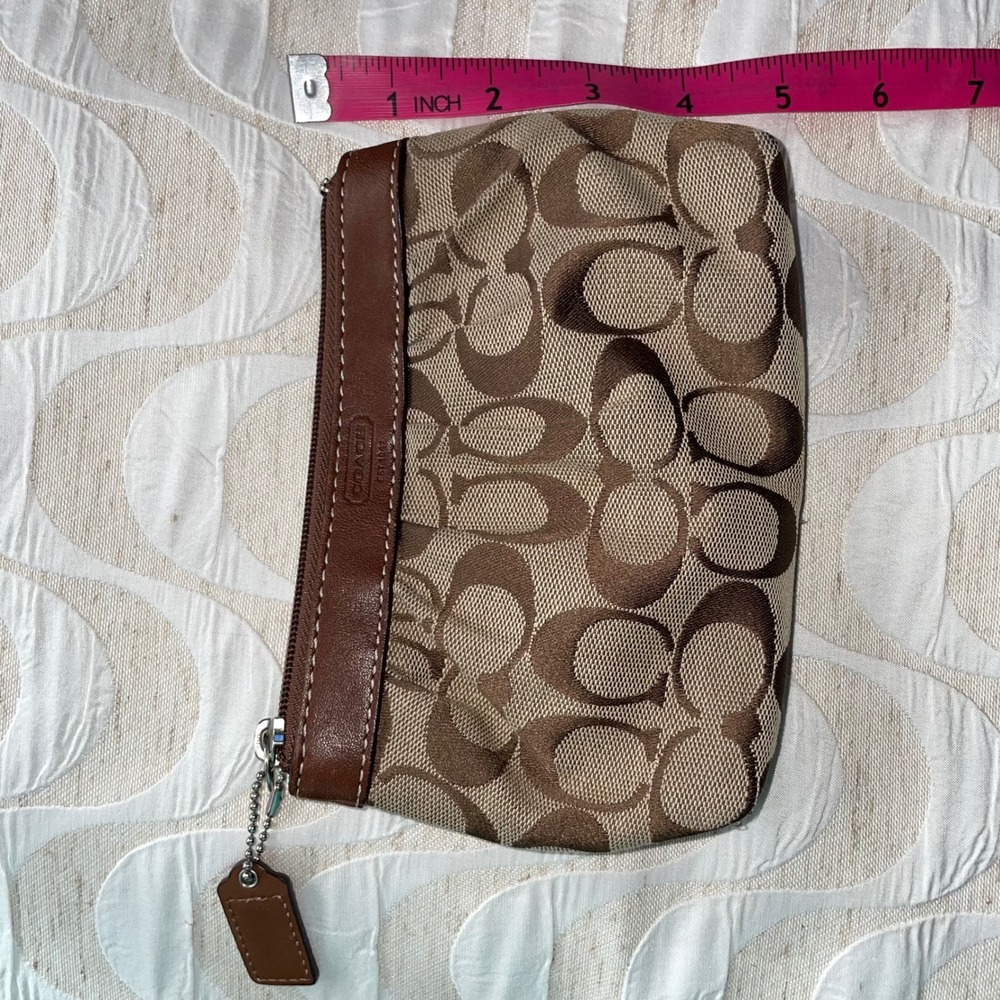 Coach Signature C Jacquard Wristlet Pouch Brown Khaki Leather Trim Y2K Zip - Picture 6 of 9
